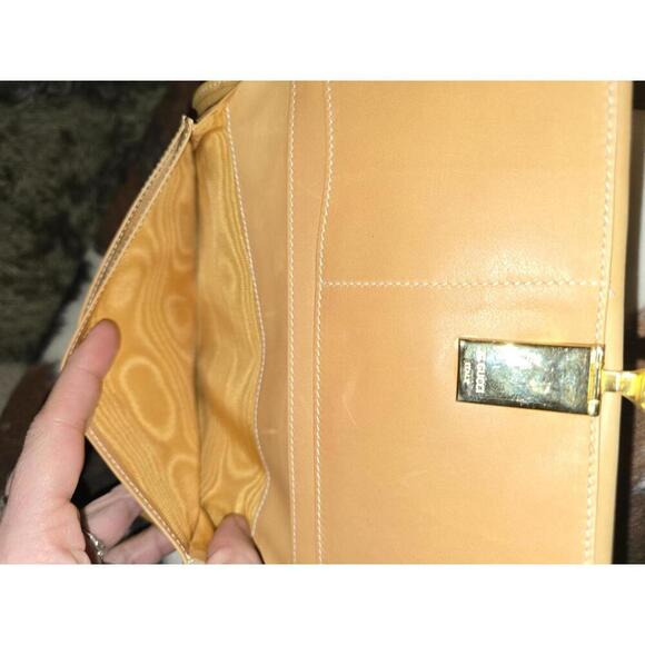 Rare Vintage Gucci Leather Trifold Wallet Envelope Design - Picture 10 of 12